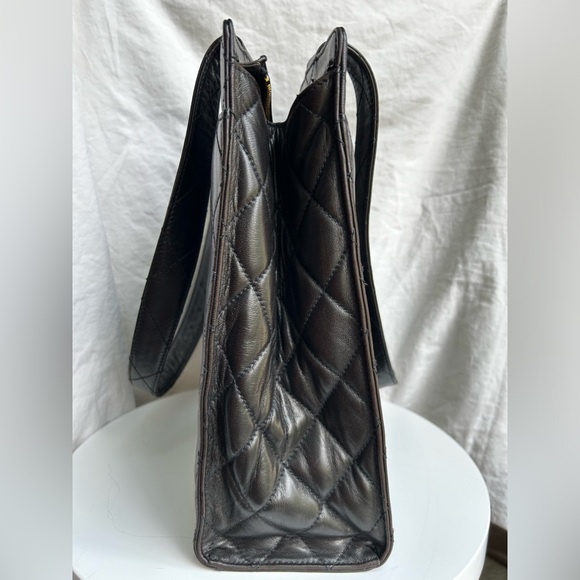 Vintage Chanel Black Lambskin Quilted Tote - Picture 6 of 7
